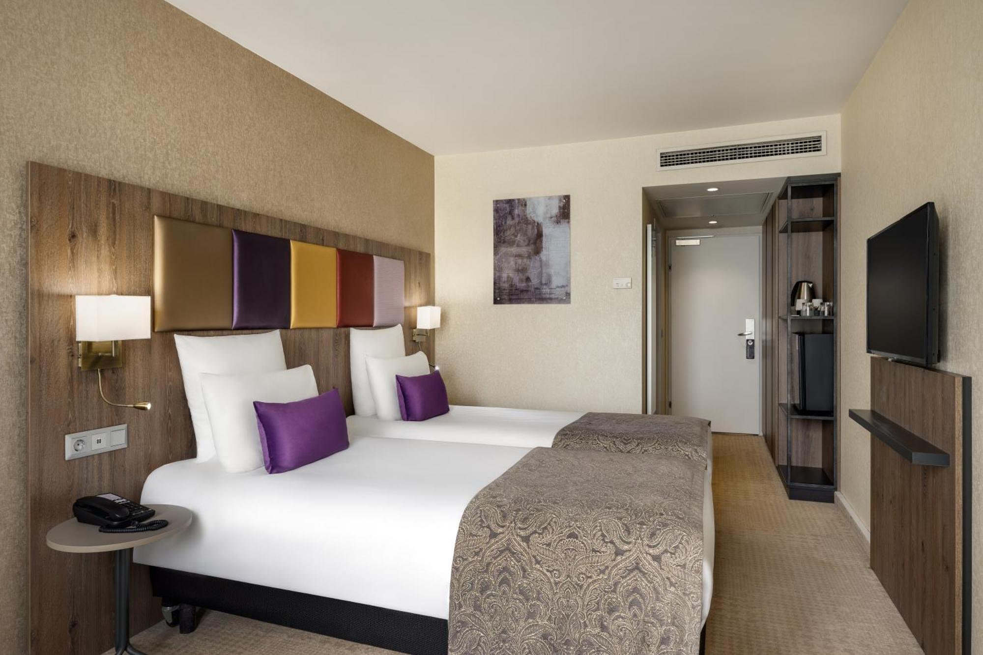 Szálloda Mercure Korona